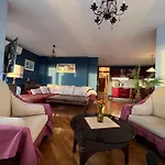 Thermae Heritage Penthouse With Garage *