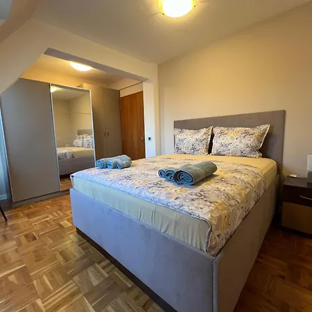 Thermae Heritage Penthouse With Garage