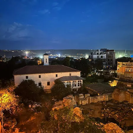 Thermae Heritage Penthouse With Garage شقة فارنا