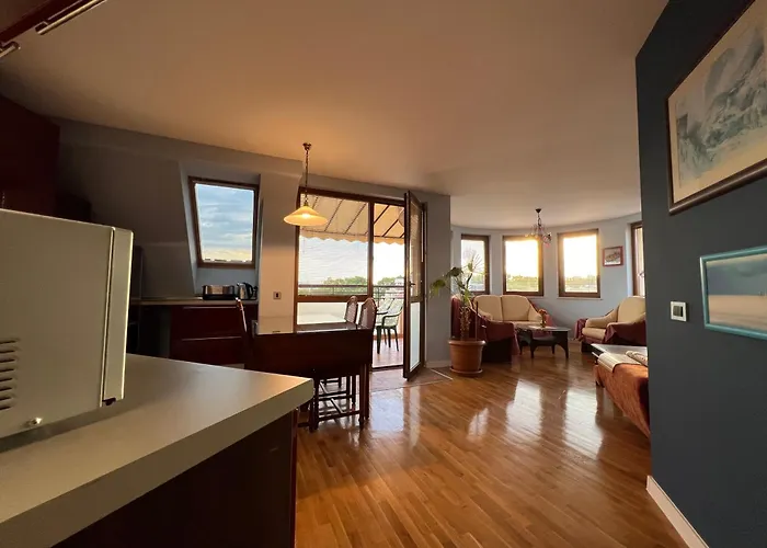 Apartment Thermae Heritage Penthouse With Garage Varna