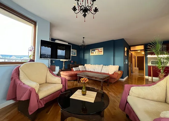 Thermae Heritage Penthouse With Garage Apartment *